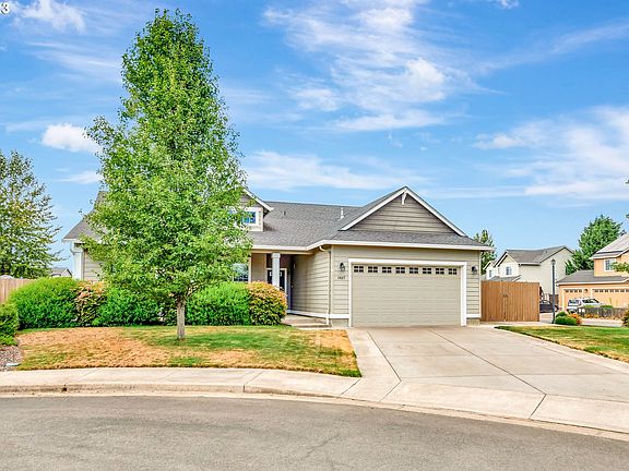 3rd image of 1487 Alderdale Dr