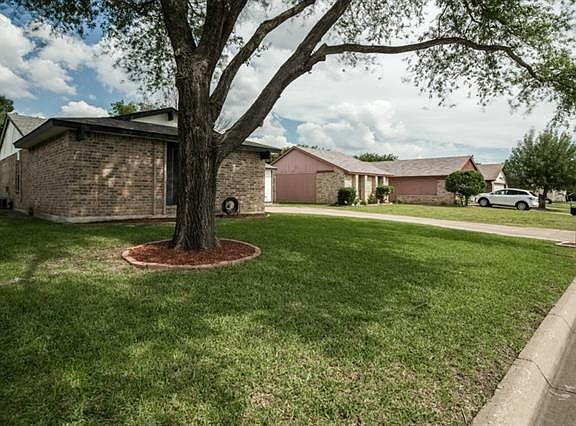 2nd image of 6716 Sunnybank Dr