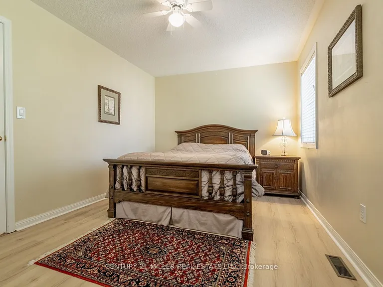 432 Bundy Dr — Photo 15
