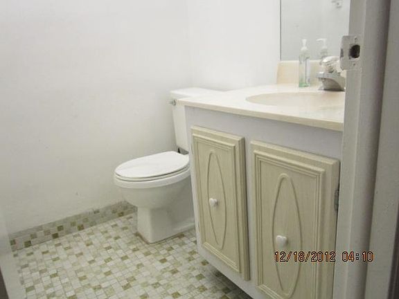 3rd image of 9367 Fountainbleau Blvd APT G239