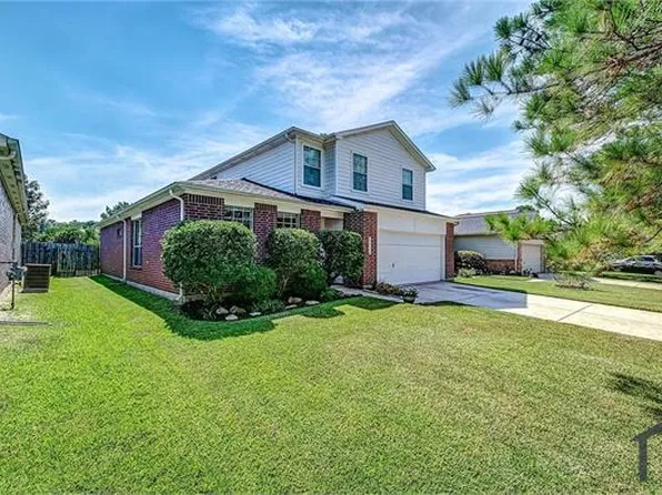 22023 Holly Branch Dr, Tomball, TX 77375