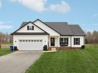 92 W Cartertown Rd, Scottsville, KY 42164