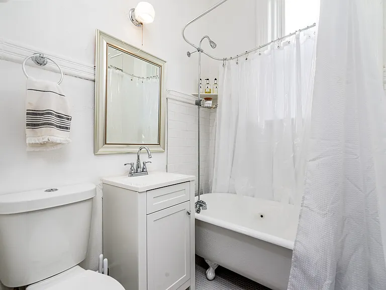 4271 Botanical Ave #2F — Photo 4
