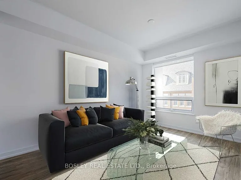 377 Madison Ave #312 — Photo 10