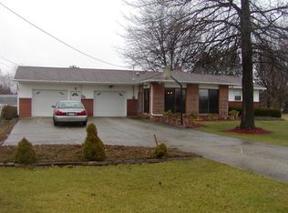 3586 Rock Rd, Shelby, OH 44875