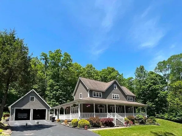 239 Sunset Lake Rd, Shickshinny, PA 18655