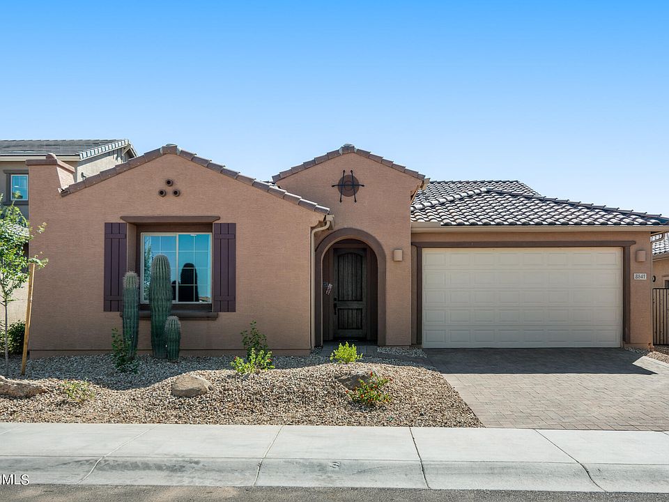 1st image of 8841 W LUKE Avenue