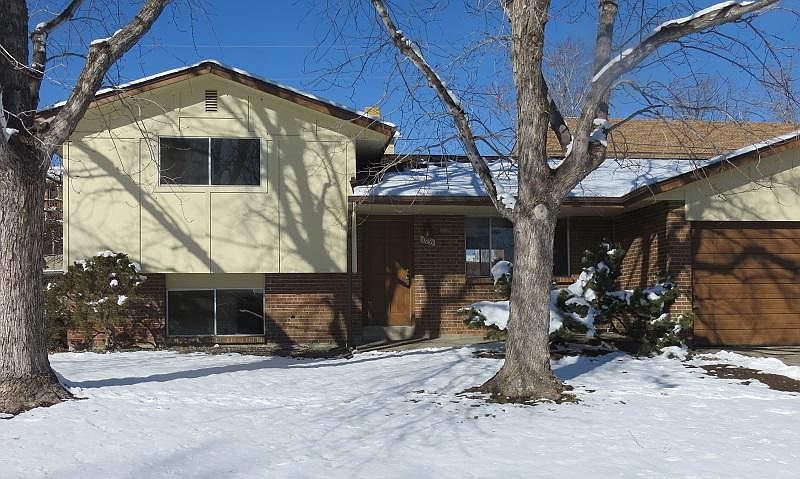 Recent photo fromthe street