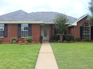 2201 Gen.taylor Pl, Bossier City, LA 71112