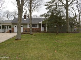 211 Wells Mills Rd, Waretown, NJ 08758