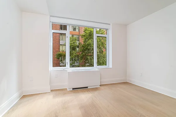 Rented by Compass | media 13