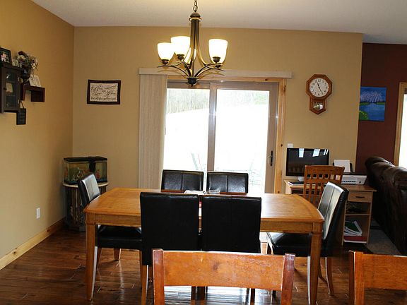 5th image of 3129 Crimson Dr NW