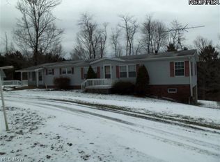 2298 Ragersville Rd SW, Sugarcreek, OH 44681