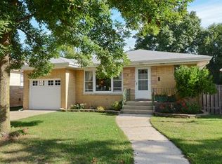 6725 N Dowagiac Ave, Chicago, IL 60646