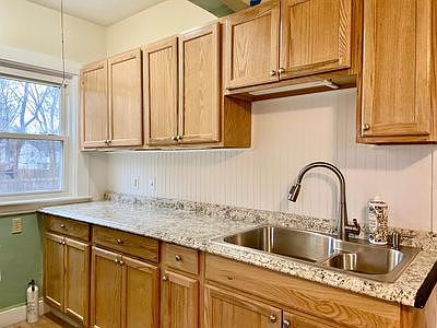 5th image of 63 Upland Rd APT 1