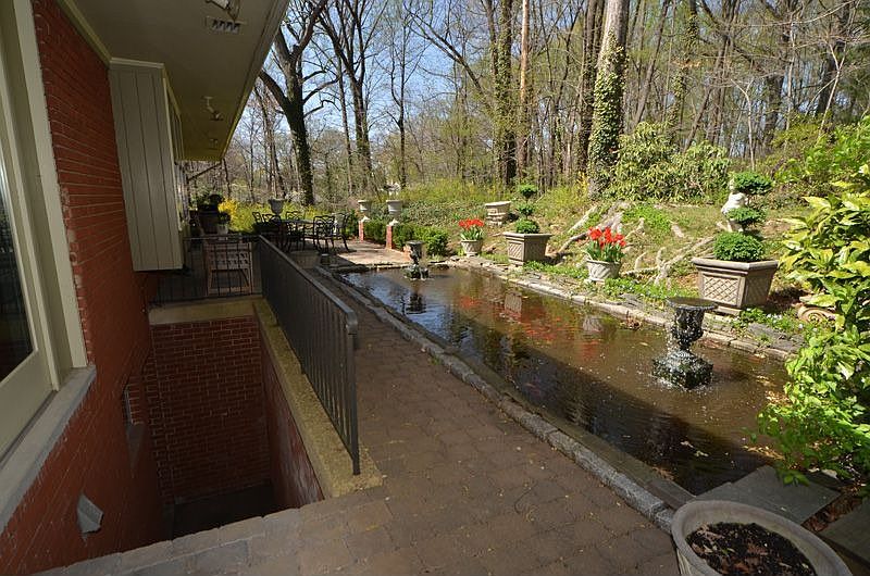 1st image of 3514 Highview Pl