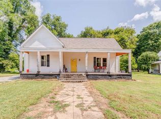 217 E Gibson St, Cedartown, GA 30125