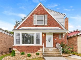 8435 S King Dr, Chicago, IL 60619