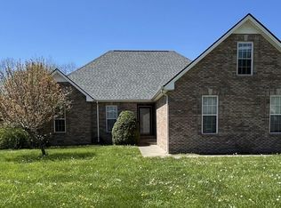 746 Fire Break Dr, Clarksville, TN 37040