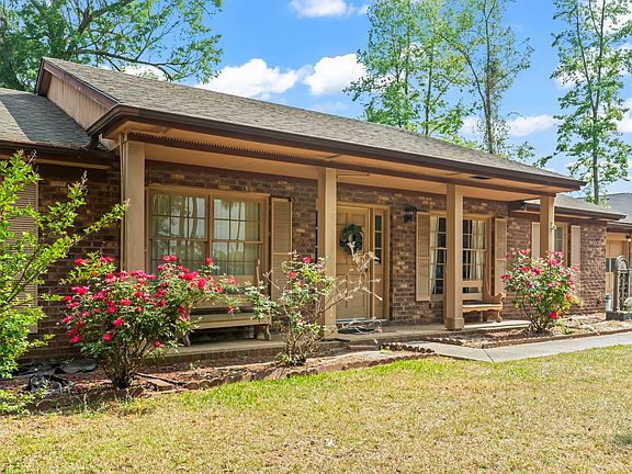 4th image of 1503 Forestbrook Rd.