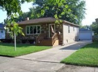 909 N Indiana Ave, Griffith, IN 46319