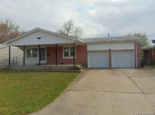 9118 E Latimer Pl, Tulsa, OK 74115