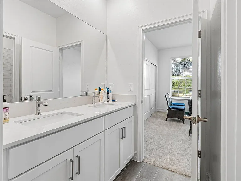 18542 Serene Lake Loop — Photo 14