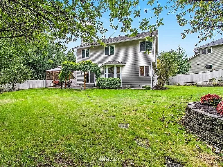 1026 224th Ave NE — Photo 24