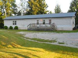 996 McBroom Branch Rd, Baxter, TN 38544