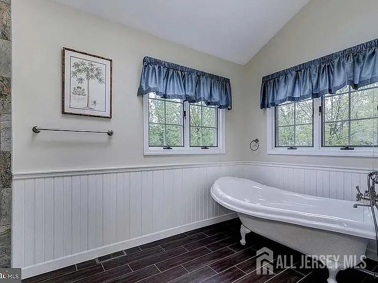 3 Wilson Ln — Photo 3