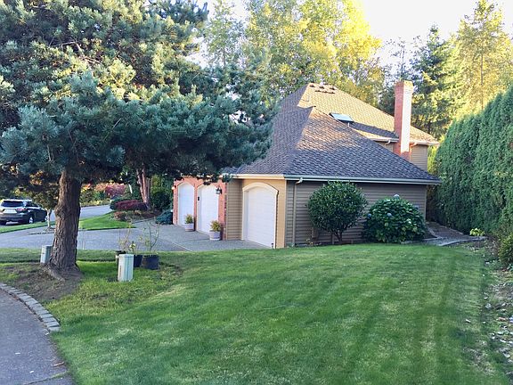 3rd image of 16847 SE 47th Way