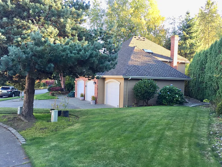 16847 SE 47th Way — Photo 3