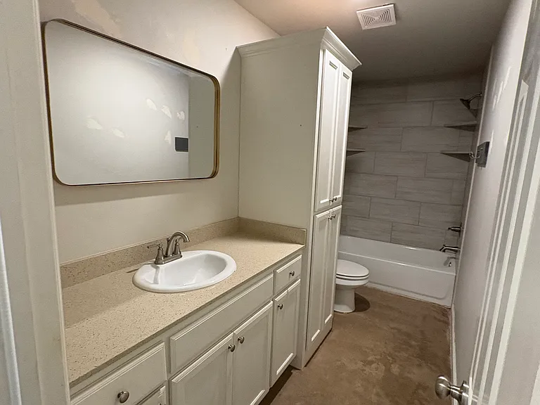 322 S 6th St — Photo 10
