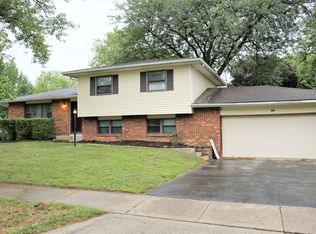 1687 Woodhurst Ct, Columbus, OH 43223