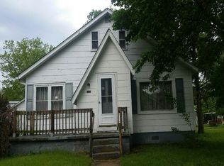 128 N Brown St, Francesville, IN 47946