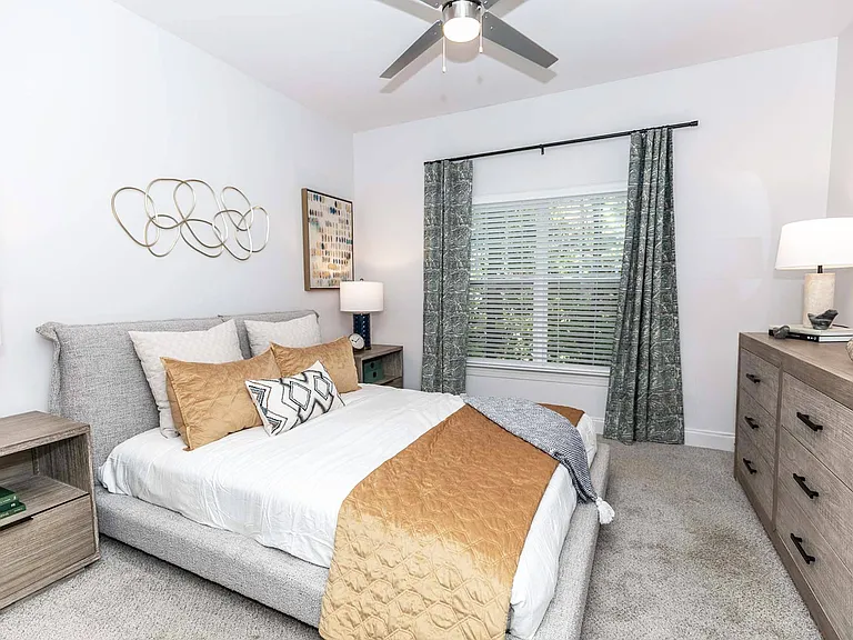 The Jackson Apartments — Photo 7