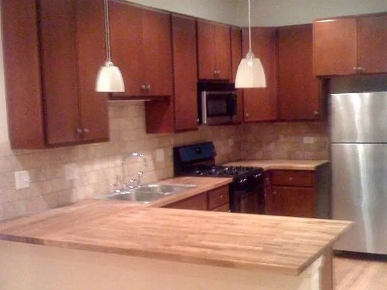 8910 S Commercial Ave #2 — Photo 1
