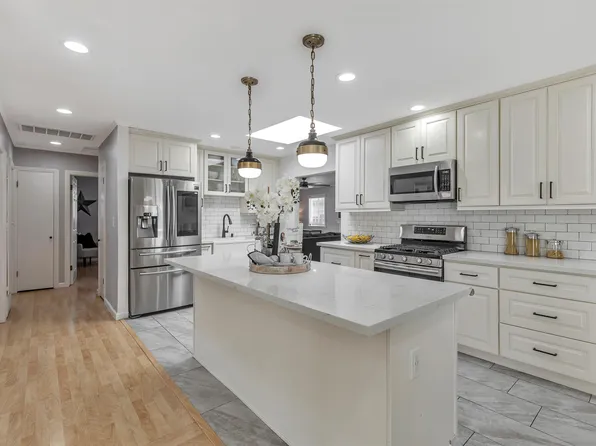 28462 Pacific St, Hayward, CA 94544