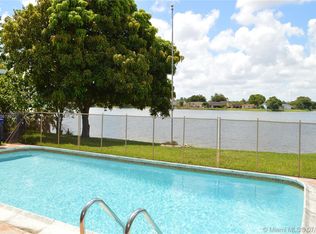8720 NW 7th Ct, Pembroke Pines, FL 33024