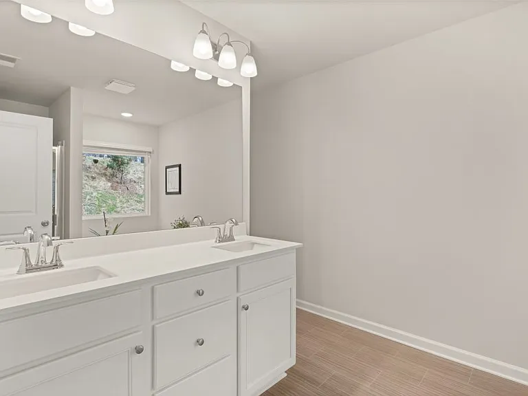4270 Notting Hill Dr SW — Photo 39
