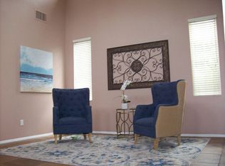 16 Sagebrush Way, Azusa, CA 91702