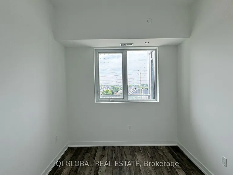 1005 Dundas St E #556 — Photo 20