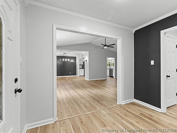 4th image of 732 Sarazen Dr