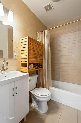 Rented by Corcoran | media 22