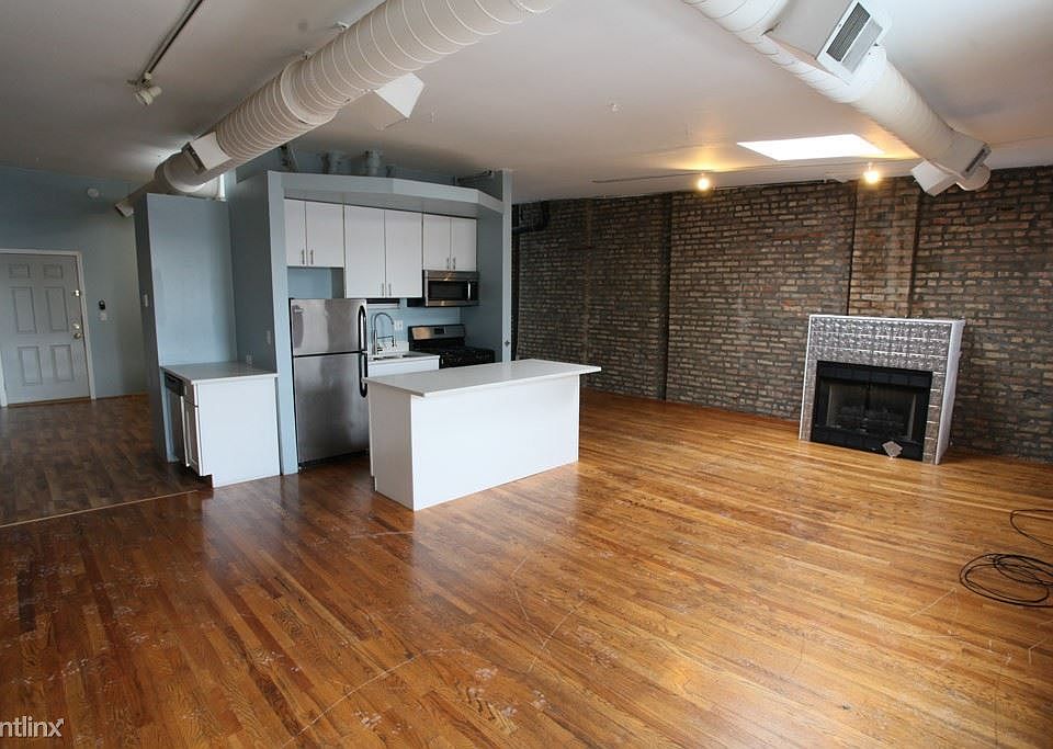 1st image of 1570 N Milwaukee Ave APT L