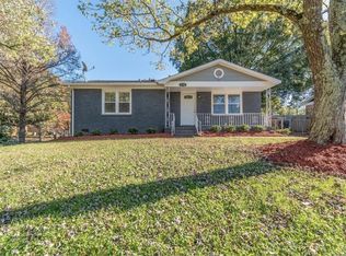 4750 Pineleaf Dr, Charlotte, NC 28269