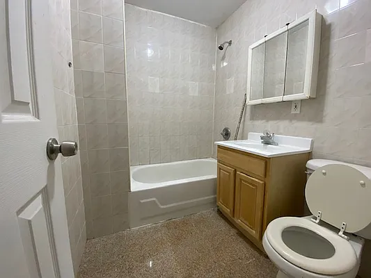 Rented by Village Living Realty | media 10