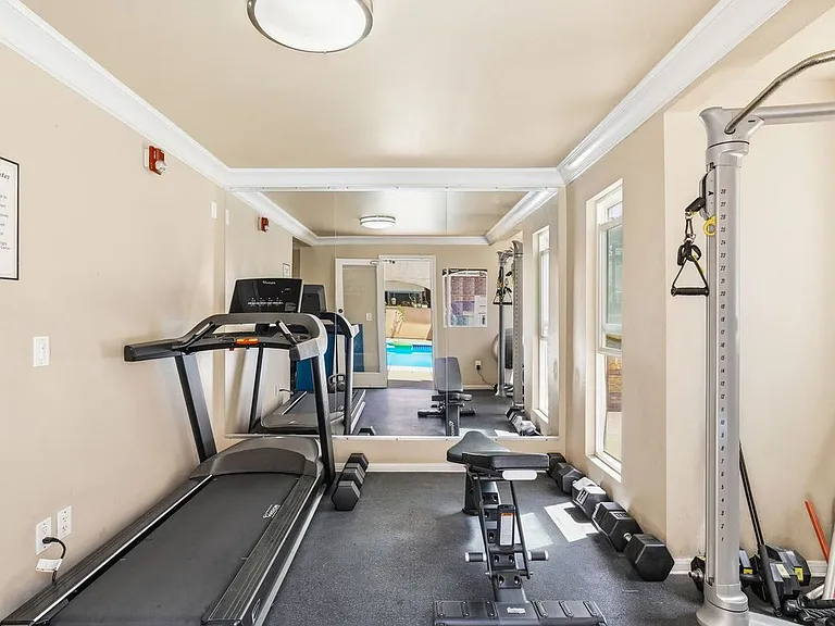 860 Turquoise St #3-ID1568497P — Photo 32