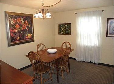 3rd image of 4603 Echo Glen Dr