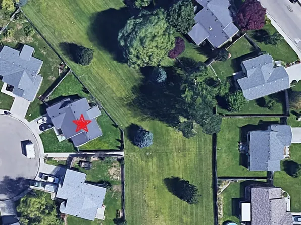 1300 Florida Ln, Nampa, ID 83686